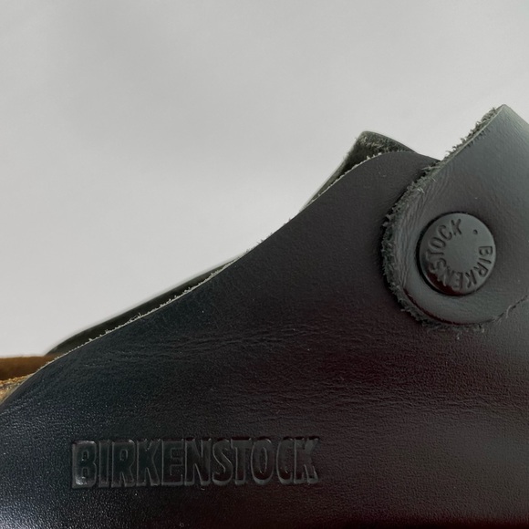 Birkenstock Boston leather clog. 🖤 - Picture 9 of 10
